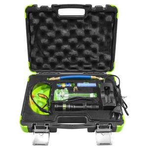 Outils : kit de testeur de fuite de CO2 pour détecter rapidement les  dommages au joint de culasse - CUSTOM CONCEPTS